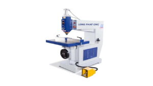 may phay router luoi tren