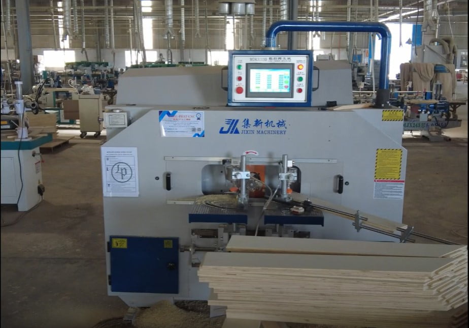 Máy làm mộng dương CNC