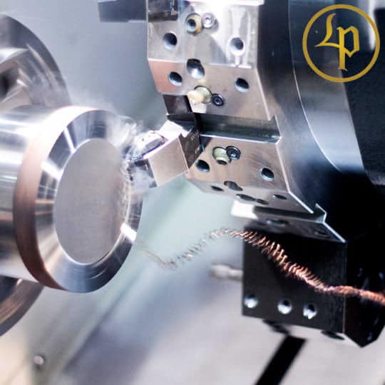 Tìm hiểu máy phay CNC