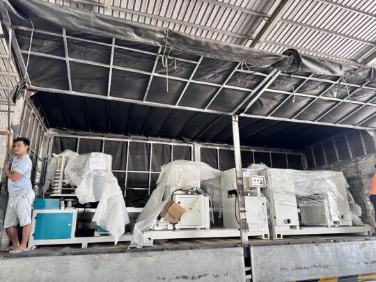 ban giao may cat goc 2 ben va may cua nhieu luoi cty kaiser 3