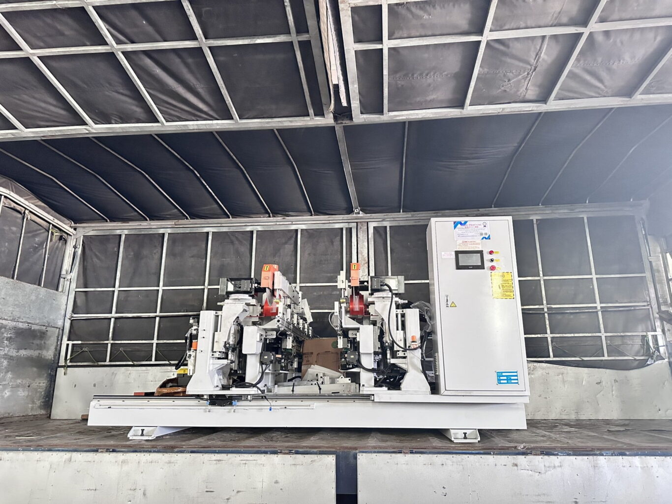 cuoi tuan ban giao may khoan cat nhieu dau cty kaiser 2 3