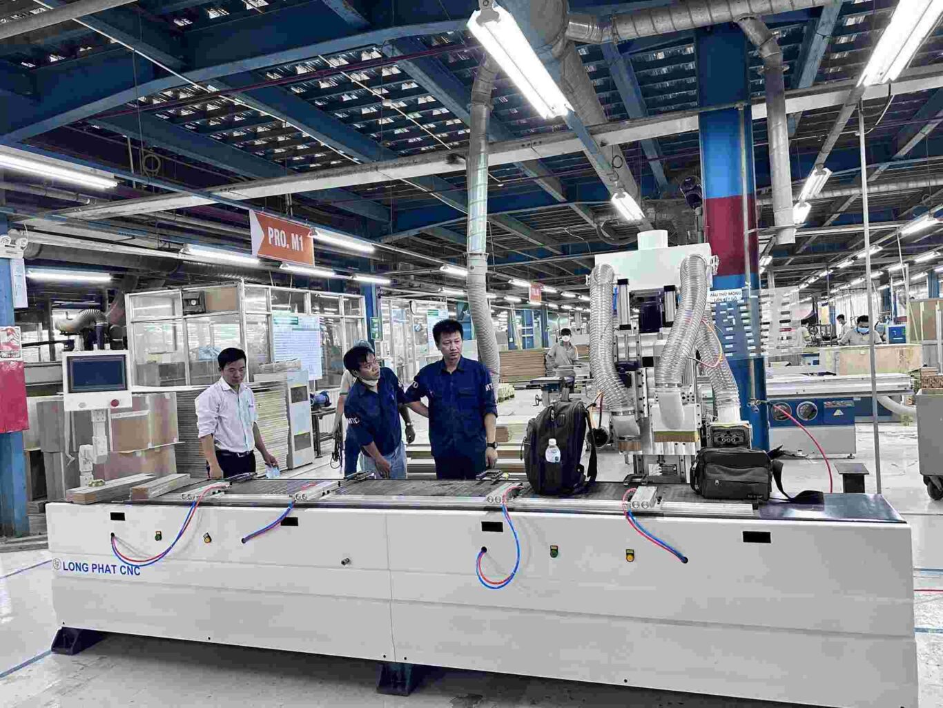 may khoan phay 2 phuong 1