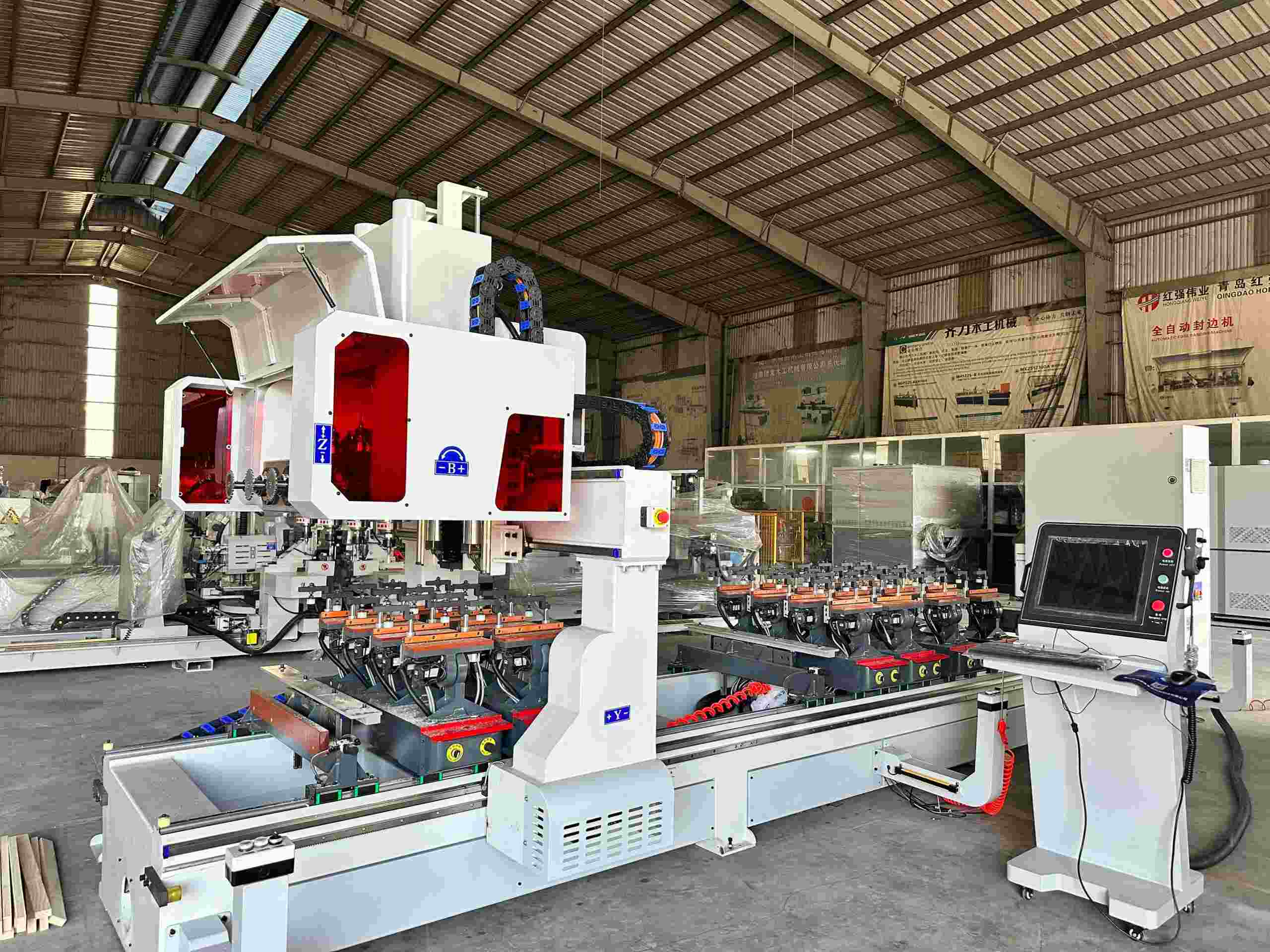 Máy phay CNC