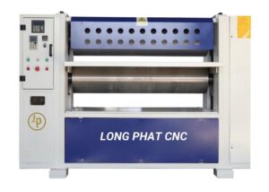 May tao van go hai mat nong