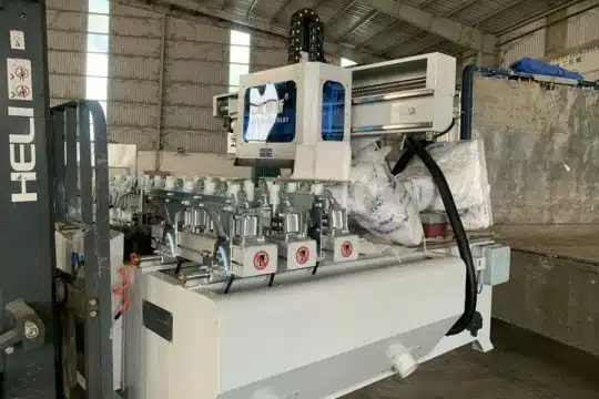 Bàn giao anh khách thuận an, Máy mộng âm olva,Máy cưa ripsaw tải nặng
