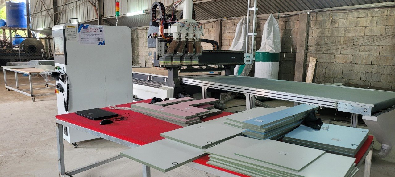 máy cnc gỗ công nghiệp