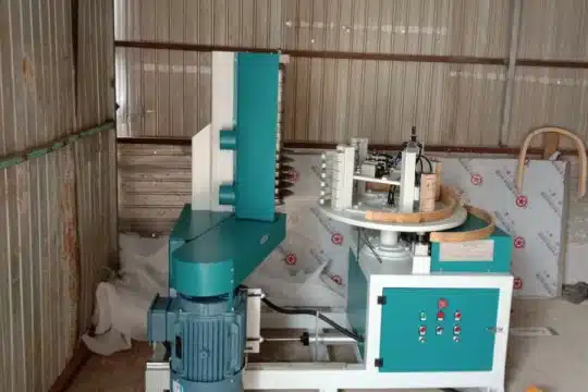 Máy Cưa Nhiều Lưỡi Hiện Đại