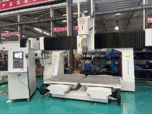 Máy Phay CNC 5 Trục 1 Đầu Thay Dao Tự Động